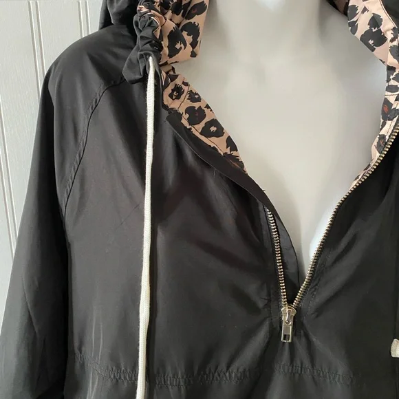 Main Strip Wind Breaker Style Jacket - Picture 2 of 7